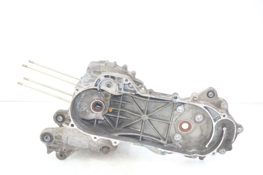 photo de CARTER INFERIOR DO MOTOR PEUGEOT V-CLIC VCLIC 50 (2007 - 2013) - Vista principal