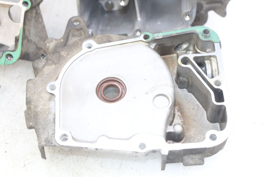 photo de CARTER INFERIOR DO MOTOR PEUGEOT V-CLIC VCLIC 50 (2007 - 2013) - Inspeção visual