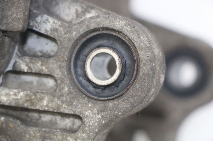 photo de CARTER INFERIOR DO MOTOR PEUGEOT V-CLIC VCLIC 50 (2007 - 2013) - Vista geral