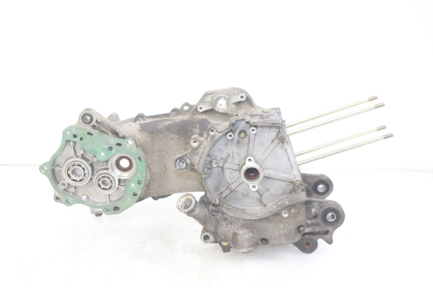 photo de CARTER INFERIOR DO MOTOR PEUGEOT V-CLIC VCLIC 50 (2007 - 2013) - Pontos de fixação