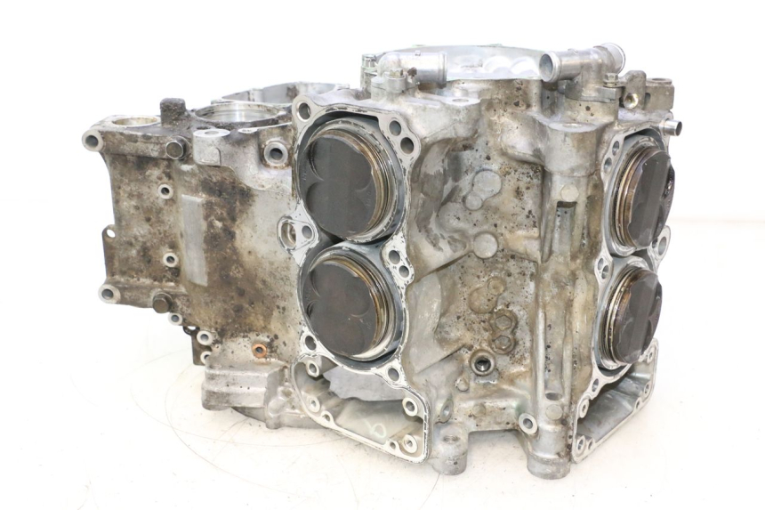 photo de CARCAÇA INFERIOR DO MOTOR HONDA VFR FI RC46 800 (1998 - 2001) - Zoom do estado de desgaste
