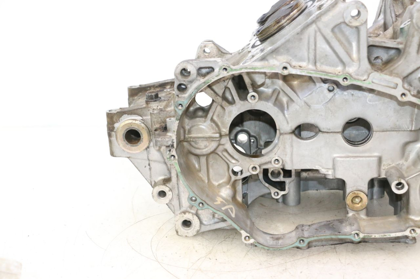 photo de CARCAÇA INFERIOR DO MOTOR HONDA VFR FI RC46 800 (1998 - 2001) - Vista geral