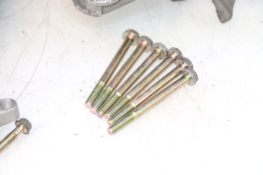 photo de CARTER INFERIOR DO MOTOR PEUGEOT VIVACITY NEW 2T 50 (2008 - 2017) - Pontos de fixação