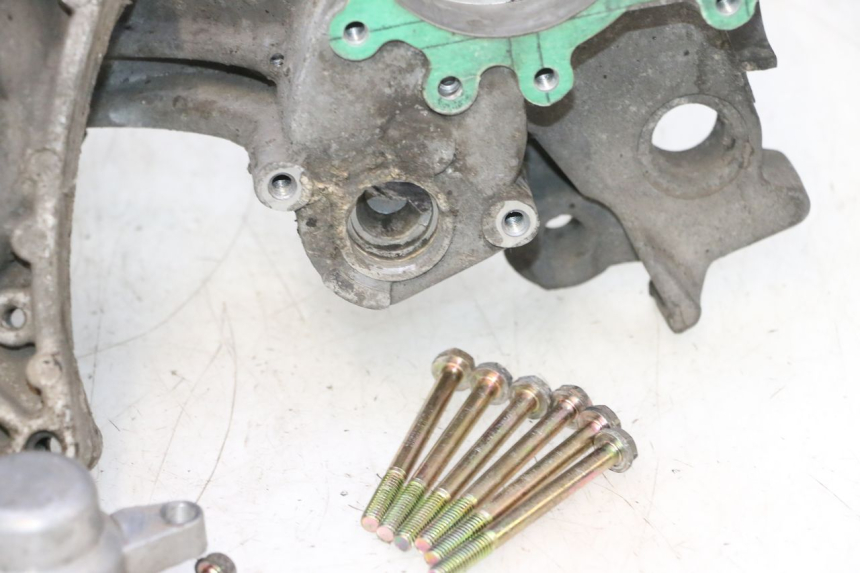 photo de CARTER INFERIOR DO MOTOR PEUGEOT VIVACITY NEW 2T 50 (2008 - 2017) - Peça verificada