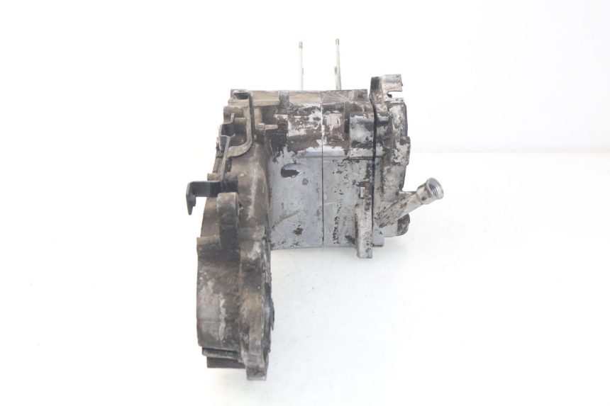 photo de CARCAÇA INFERIOR DO MOTOR PEUGEOT VIVACITY NEW 4T 50 (2008 - 2017) - Pontos de fixação