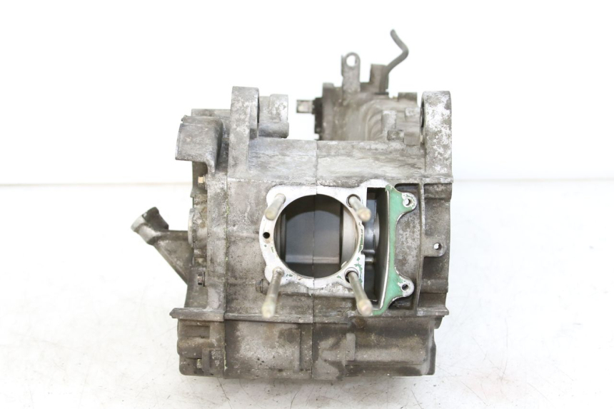 photo de CARTER INFERIOR DO MOTOR PEUGEOT VIVACITY 125 (2010 - 2017) - Outro ângulo de visão