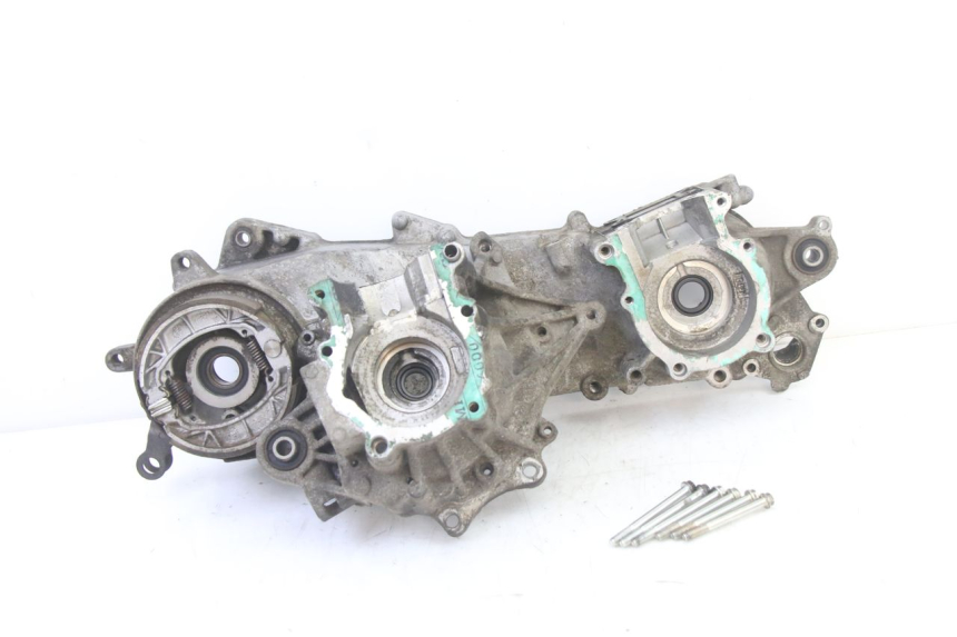 photo de CARTER INFERIOR DO MOTOR PEUGEOT VIVACITY 50 (2004 - 2009) - Pontos de fixação