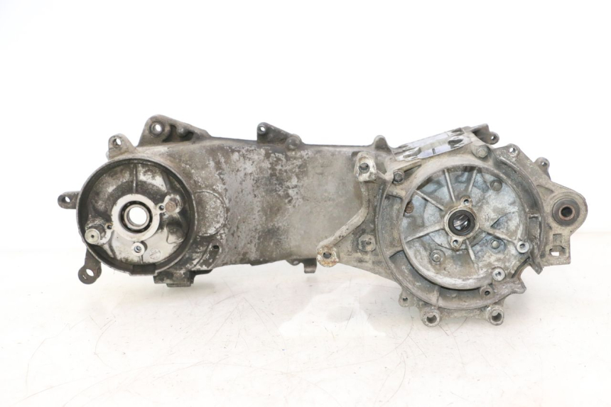 photo de CARTER INFERIOR DO MOTOR PEUGEOT VIVACITY 50 (1998 - 2003) - Detalhes característicos