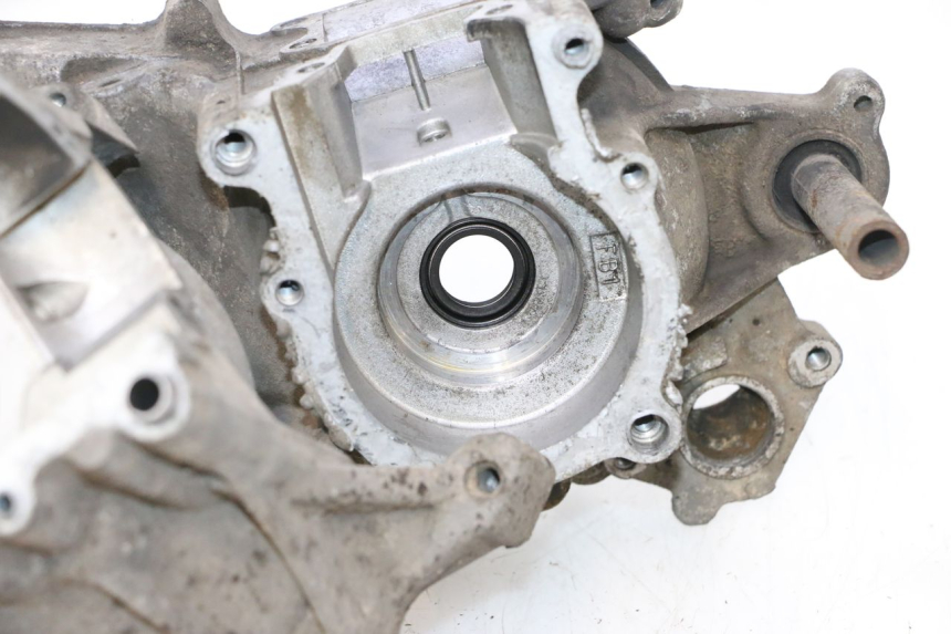photo de CARTER INFERIOR DO MOTOR PEUGEOT VIVACITY 50 (1998 - 2003) - Imagem adicional