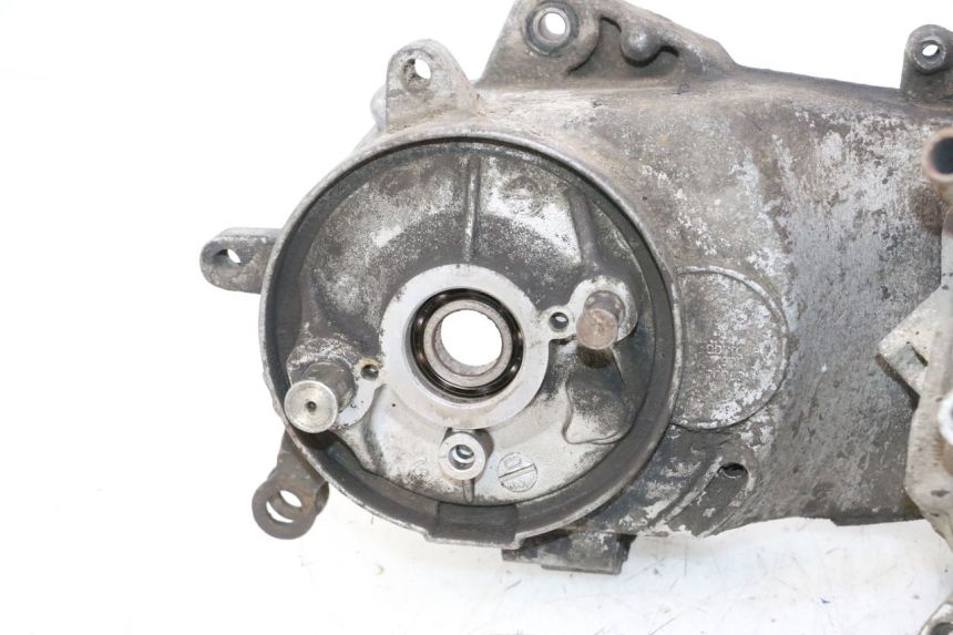 photo de CARTER INFERIOR DO MOTOR PEUGEOT VIVACITY 50 (1998 - 2003) - Estrutura - ampliação