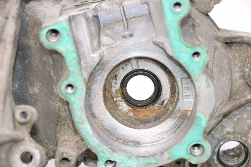 photo de CARTER INFERIOR DO MOTOR PEUGEOT VIVACITY 50 (2004 - 2009) - Imagem adicional