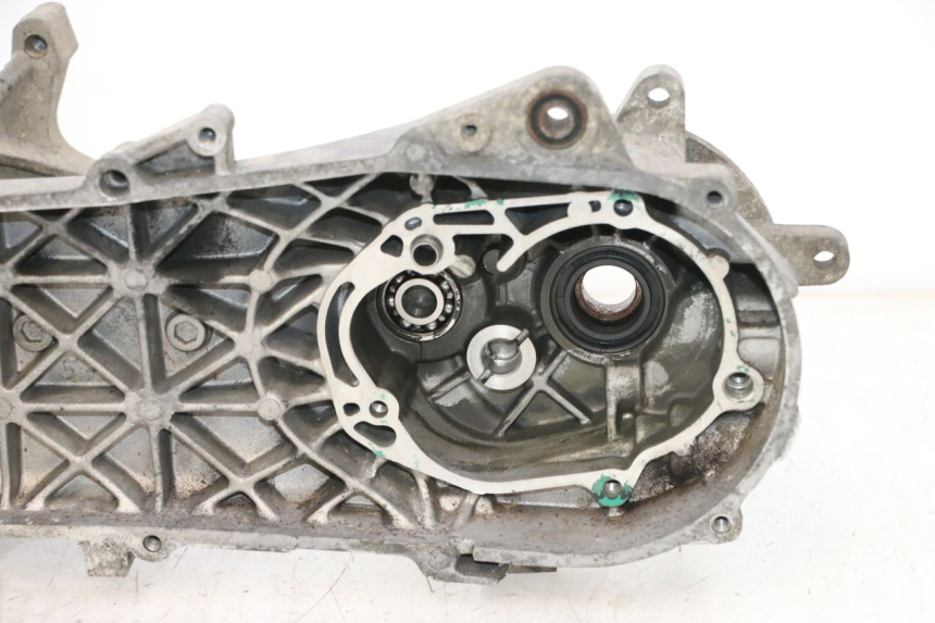 photo de CARTER INFERIOR DO MOTOR PEUGEOT VIVACITY 50 (2004 - 2009) - Peça verificada