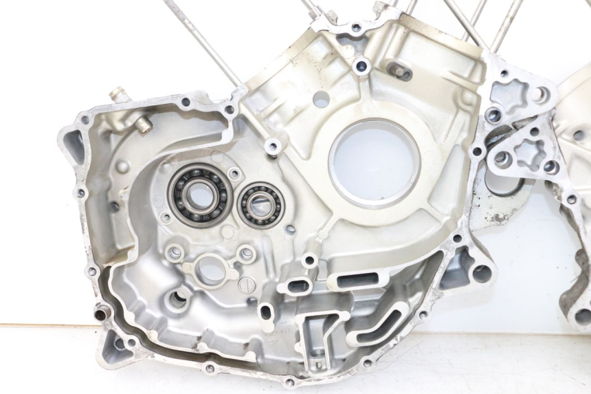 photo de CARTER INFERIOR DO MOTOR SUZUKI VL INTRUDER 125 (2004 - 2007) - Ampliação dos componentes
