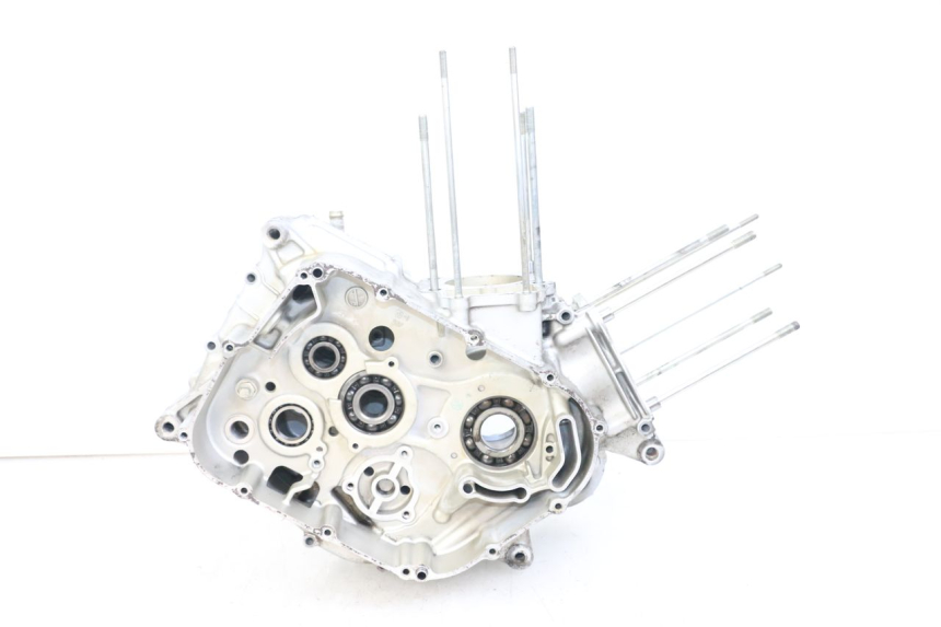 photo de CARTER INFERIOR DO MOTOR SUZUKI VL INTRUDER 125 (2004 - 2007) - Vista geral