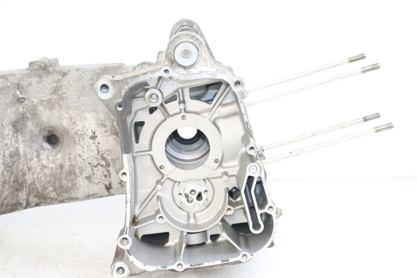 photo de CARTER INFERIOR DO MOTOR YAMAHA X-MAX XMAX 125 (2010 - 2013) - Vista geral