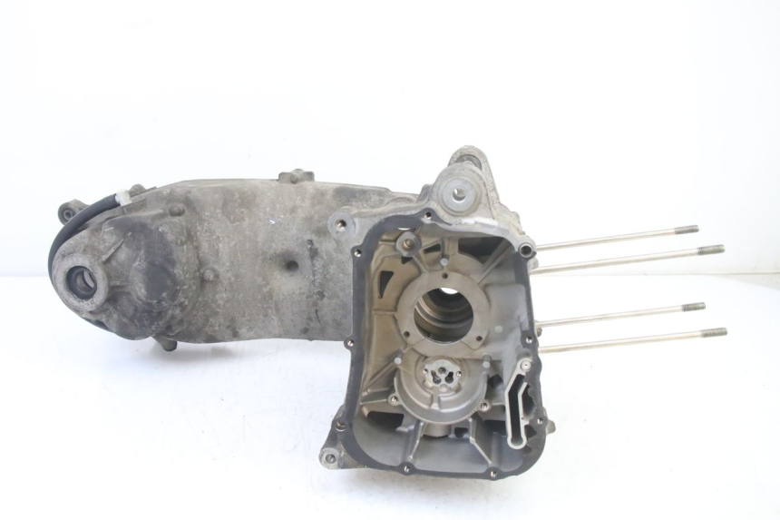 photo de CARTER INFERIOR DO MOTOR YAMAHA X-MAX XMAX 125 (2010 - 2013) - Marcações e referências