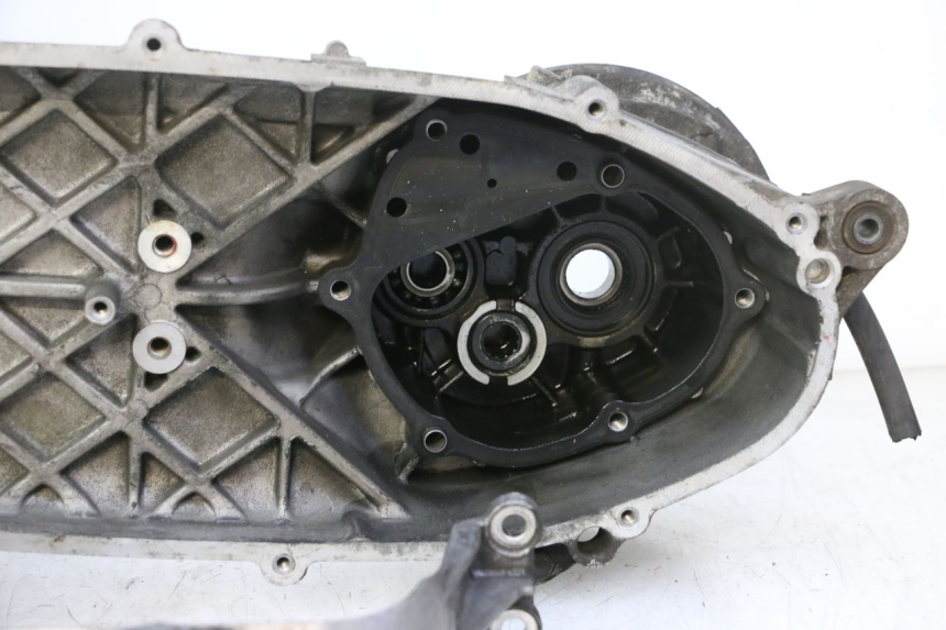 photo de CARTER INFERIOR DO MOTOR YAMAHA X-MAX XMAX 250 (2006 - 2009) - Imagem adicional