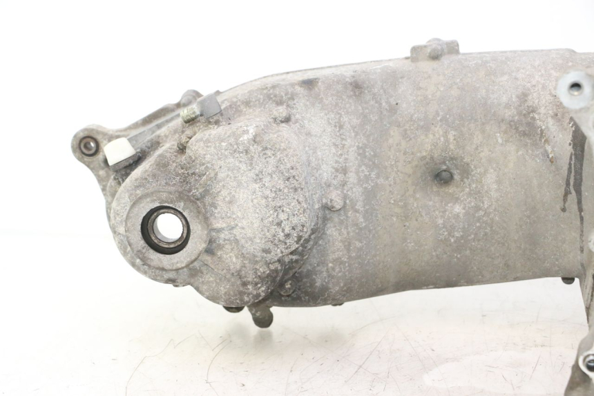 photo de CARTER INFERIOR DO MOTOR YAMAHA XMAX X-MAX 125 (2006 - 2009) - Zoom de qualidade