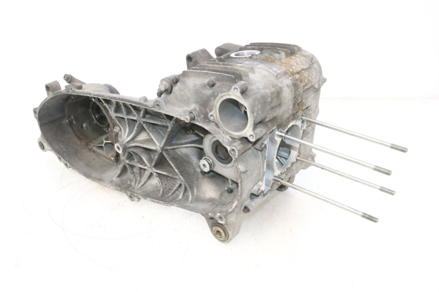 photo de CARTER INFERIOR DO MOTOR YAMAHA XMAX X-MAX 125 (2006 - 2009) - Ampliação técnica