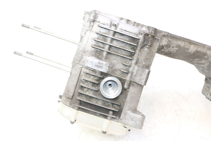 photo de CARTER INFERIOR DO MOTOR YAMAHA XMAX X-MAX 125 (2006 - 2009) - Estrutura - ampliação