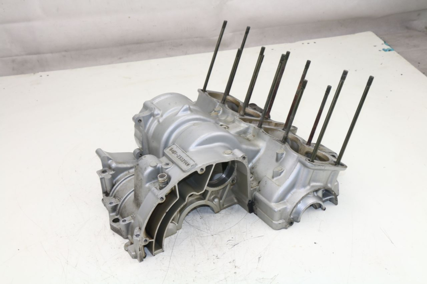 photo de CARCAÇA INFERIOR DO MOTOR YAMAHA XJS DIVERSION 600 (1997 - 1999) - Detalhe da peça