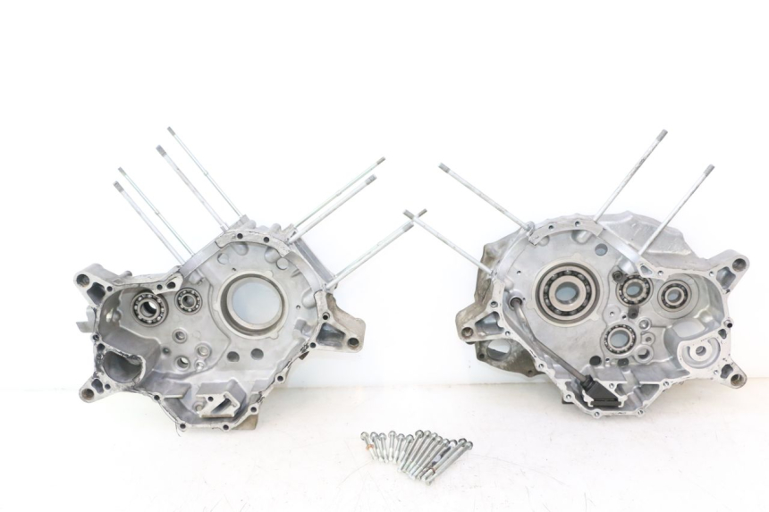 photo de CARCAÇA INFERIOR DO MOTOR HONDA XLV VARADERO 125 (2007 - 2012) - Detalhe da peça