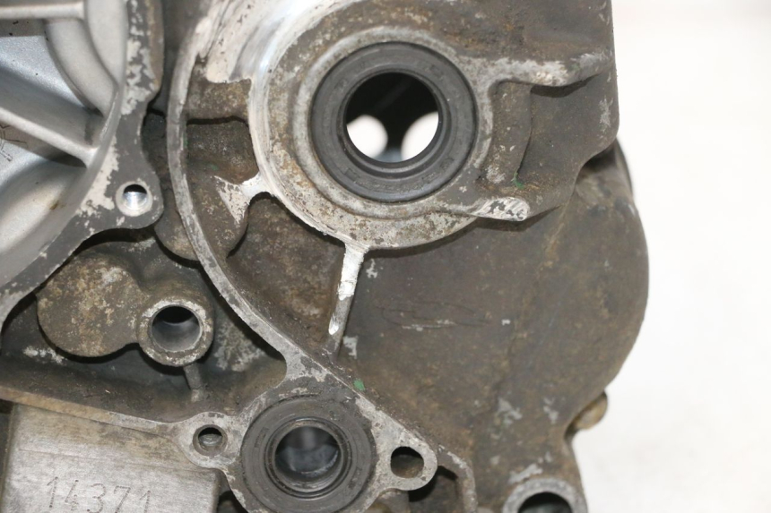 photo de CARCAÇA INFERIOR DO MOTOR SMC XROAD 150 - Imagem adicional