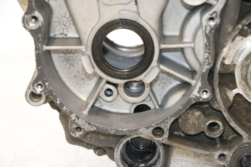 photo de CARCAÇA INFERIOR DO MOTOR SMC XROAD 150 - Inspeção visual