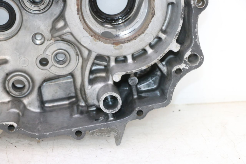 photo de CARCAÇA INFERIOR DO MOTOR SMC XROAD 150 - Vista principal