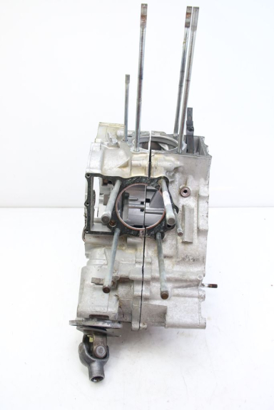 photo de CARTER INFERIOR DO MOTOR YAMAHA XV VIRAGO 750 (1984 - 1998) - Outro ângulo de visão