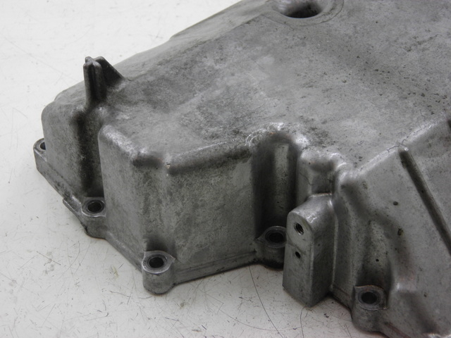 photo de CARCAÇA INFERIOR DO MOTOR YAMAHA FJR 1300 (2004 - 2005) - Pontos de fixação