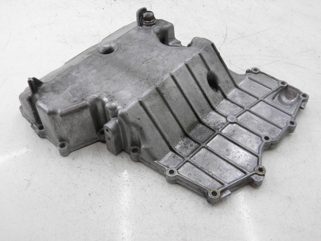 photo de CARCAÇA INFERIOR DO MOTOR YAMAHA FJR 1300 (2004 - 2005) - Peça verificada