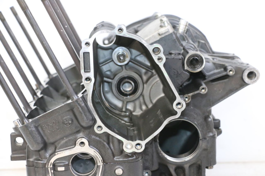 photo de CARTER INFERIOR DO MOTOR YAMAHA FZ1 FAZER 1000 (2007 - 2009) - Ampliação dos componentes
