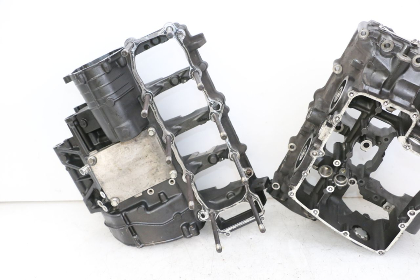 photo de CARTER INFERIOR DO MOTOR YAMAHA FZ1 FAZER 1000 (2007 - 2009) - Imagem adicional