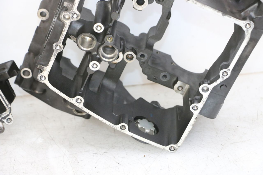 photo de CARTER INFERIOR DO MOTOR YAMAHA FZ1 FAZER 1000 (2007 - 2009) - Zoom de qualidade