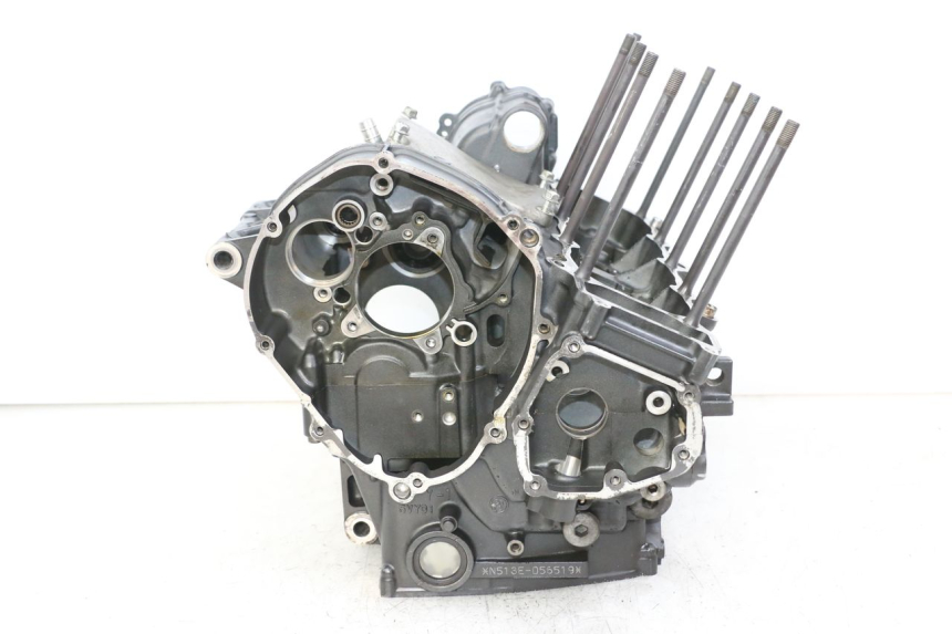 photo de CARTER INFERIOR DO MOTOR YAMAHA FZ1 FAZER 1000 (2007 - 2009) - Estado da superfície