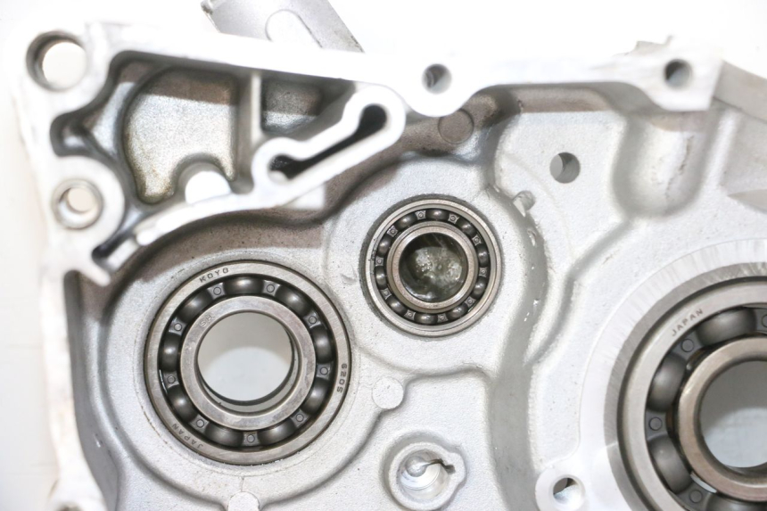 photo de CARTER INFERIOR DO MOTOR YAMAHA YFM R RAPTOR 250 (2008 - 2014) - Ângulo alternativo