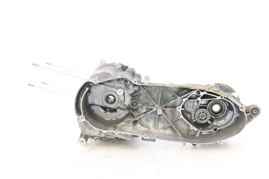 photo de CARCAÇA INFERIOR DO MOTOR YAMAHA YP MAJESTY 125 (1998 - 2001) - Detalhe da peça
