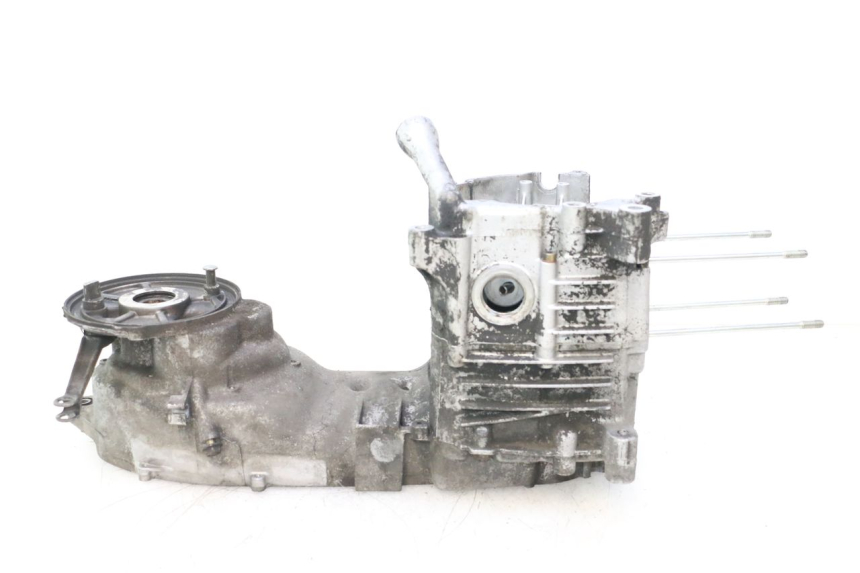 photo de CARCAÇA INFERIOR DO MOTOR YAMAHA YP MAJESTY 125 (1998 - 2001) - Zoom do estado de desgaste