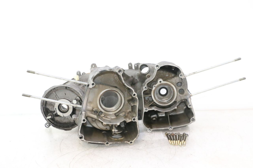 photo de CARCAÇA INFERIOR DO MOTOR YAMAHA YP MAJESTY 125 (1998 - 2001) - Vista principal