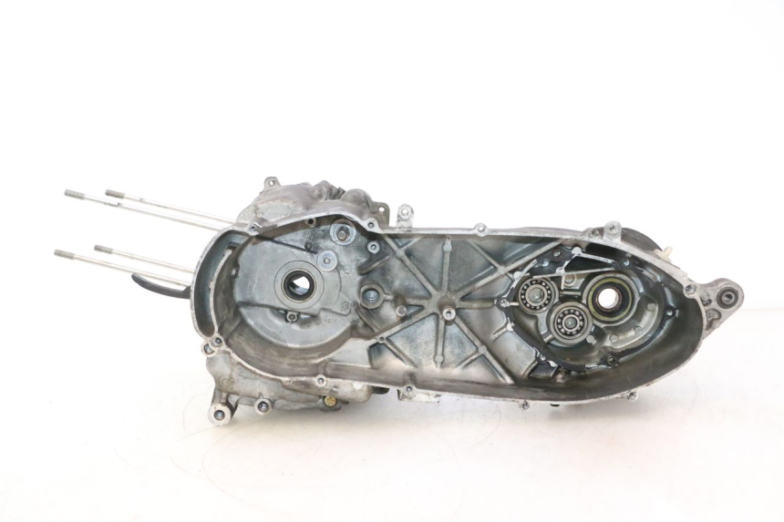 photo de CARCAÇA INFERIOR DO MOTOR YAMAHA YP MAJESTY 125 (2007 - 2010) - Vista principal