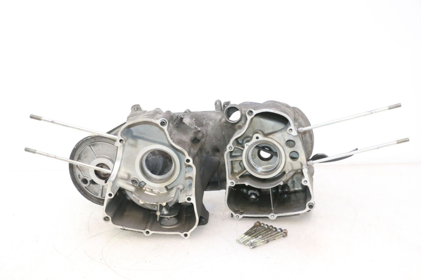 photo de CARCAÇA INFERIOR DO MOTOR YAMAHA YP MAJESTY 125 (2007 - 2010) - Detalhe da peça