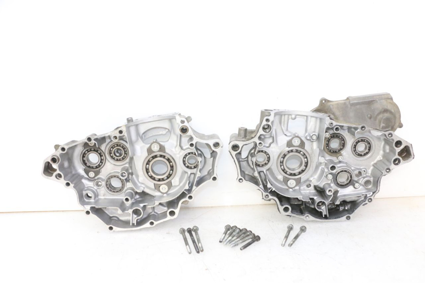 photo de CARTER INFERIOR DO MOTOR YAMAHA YZ-F YZF 250 (2014 - 2018) - Detalhe da peça