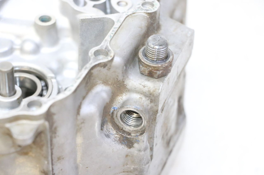 photo de CARTER INFERIOR DO MOTOR YAMAHA YZ-F YZF 250 (2014 - 2018) - Zoom do estado de desgaste