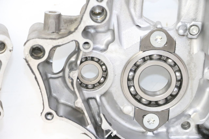 photo de CARTER INFERIOR DO MOTOR YAMAHA YZ-F YZF 250 (2014 - 2018) - Vista principal