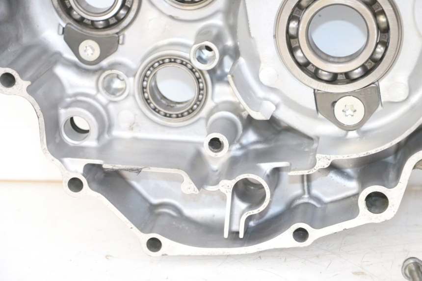 photo de CARTER INFERIOR DO MOTOR YAMAHA YZ-F YZF 250 (2014 - 2018) - Zoom do estado de desgaste