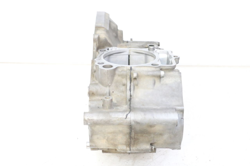 photo de CARTER INFERIOR DO MOTOR YAMAHA YZ-F YZF 250 (2014 - 2018) - Outro ângulo de visão