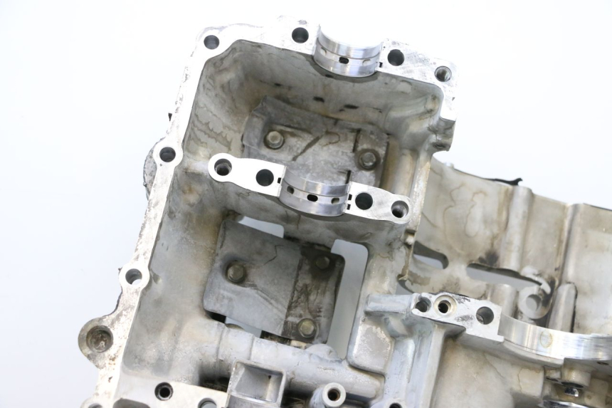 photo de CARCAÇA INFERIOR DO MOTOR YAMAHA YZF R GENESIS 750 (1993 - 1998) - Vista geral