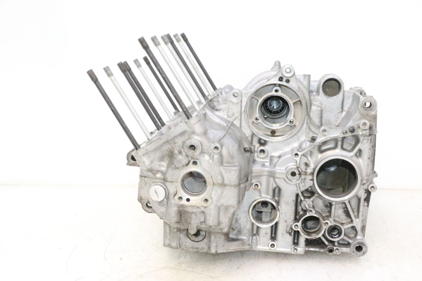 photo de CARCAÇA INFERIOR DO MOTOR YAMAHA YZF R GENESIS 750 (1993 - 1998) - Estado da superfície