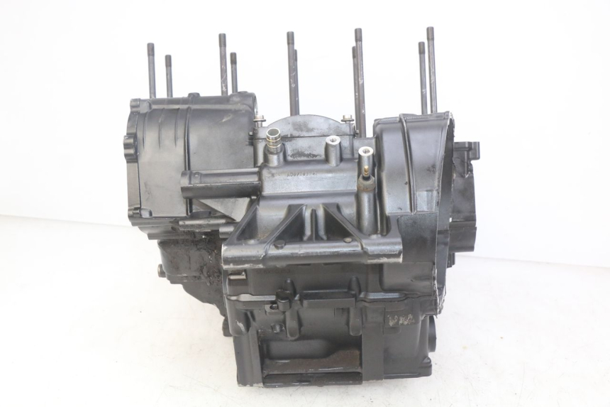 photo de CARTER INFERIOR DO MOTOR YAMAHA YZF R1 1000 (2007 - 2008) - Pontos de fixação